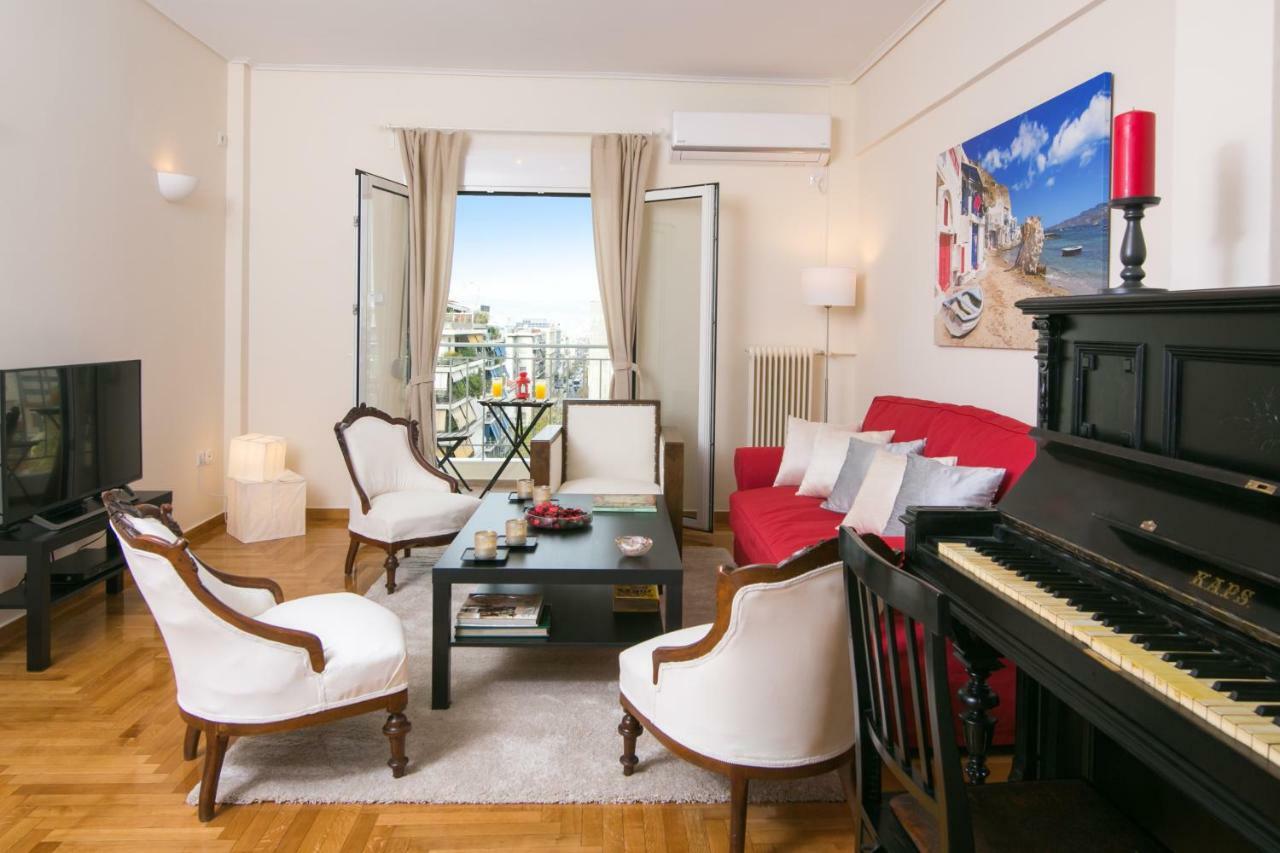 Appartamento Magnificent Luxury Retrostyle Flat Acropolis View Atene Esterno foto