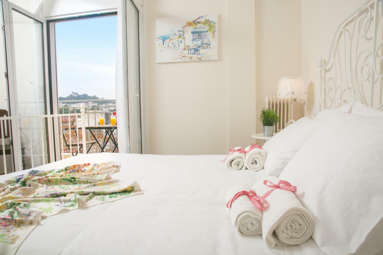 Appartamento Magnificent Luxury Retrostyle Flat Acropolis View Atene Esterno foto