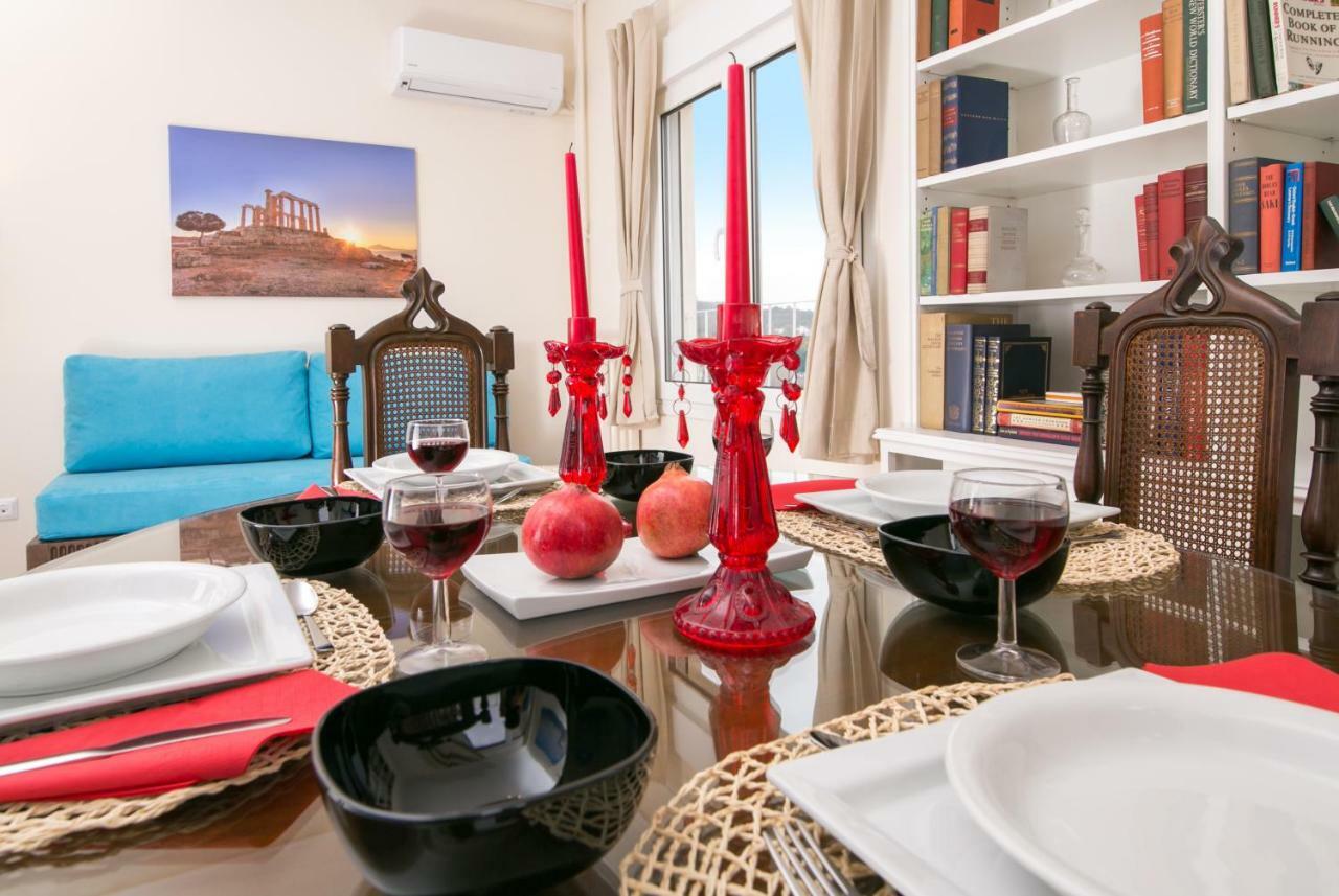 Appartamento Magnificent Luxury Retrostyle Flat Acropolis View Atene Esterno foto