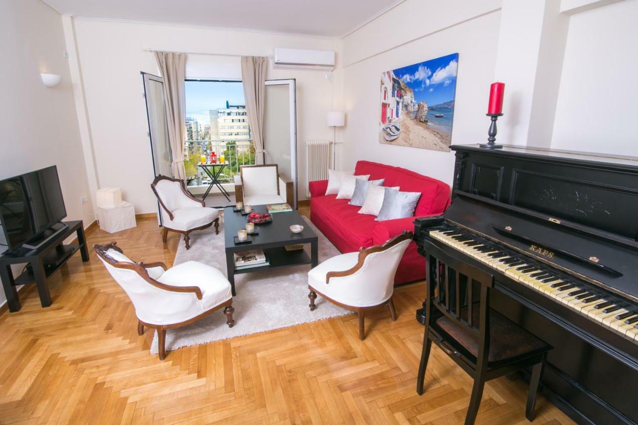 Appartamento Magnificent Luxury Retrostyle Flat Acropolis View Atene Esterno foto