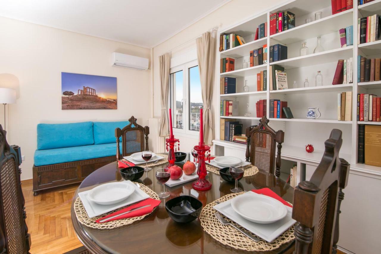 Appartamento Magnificent Luxury Retrostyle Flat Acropolis View Atene Esterno foto