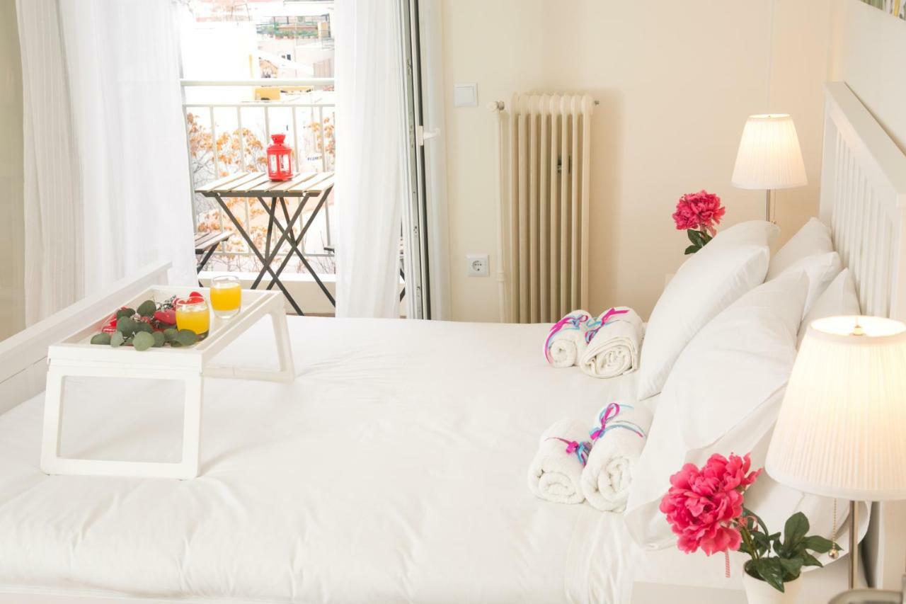 Appartamento Magnificent Luxury Retrostyle Flat Acropolis View Atene Esterno foto